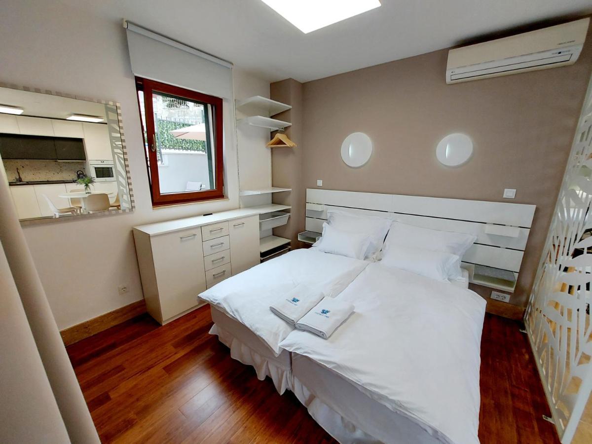 Apartment Emily สลาทิเน ภายนอก รูปภาพ